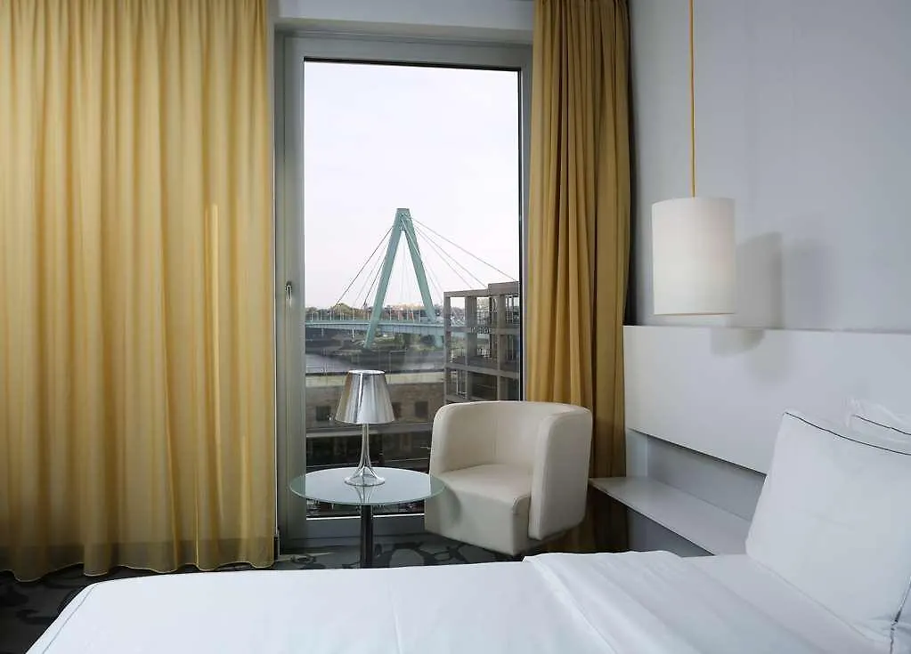 Art Otel Cologne, By Park Plaza 0*, Cologne