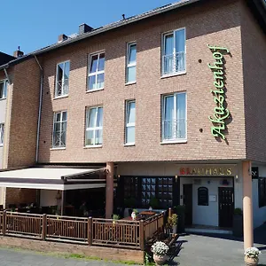 akazienhof-hotel-brauhaus.dusseldorf-hotel.net/