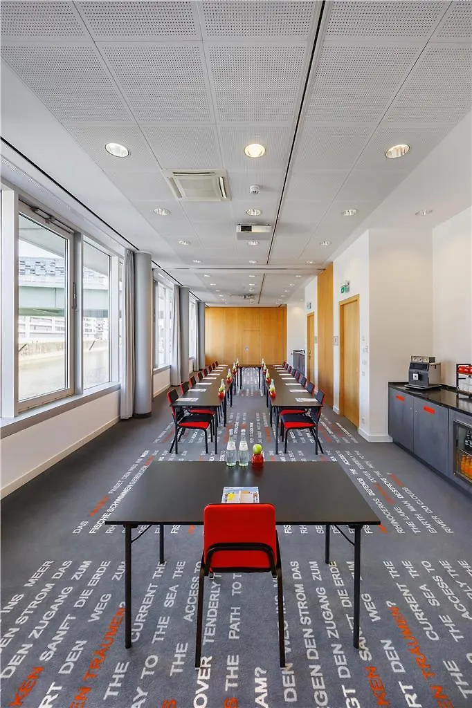 Art Otel Cologne, By Park Plaza Hotel
